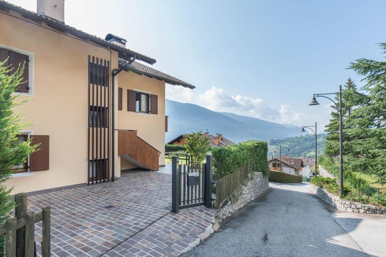 Appartamento Dorsino Luaran gambar