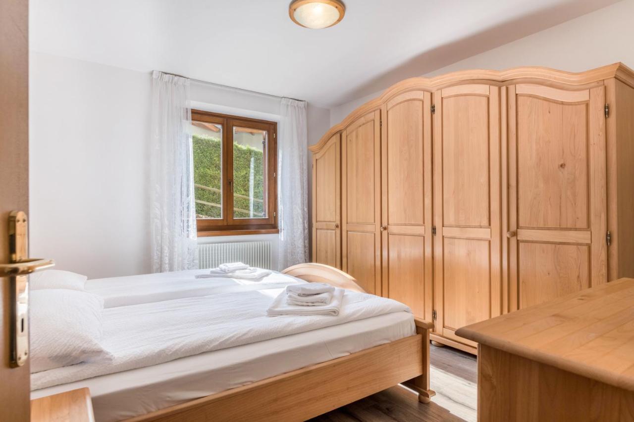 Appartamento Dorsino Luaran gambar